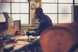 PENDLR samen met dealers naar Brooks England