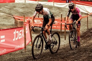 Specialized terug van weggeweest op Velofollies