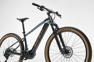 Giant en Liv introduceren nieuwe elektrische mountainbikes