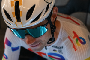 HJC Sports introduceert genummerde helmen tijdens Tour de France
