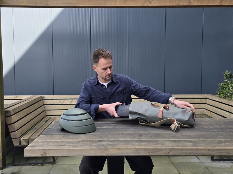 PENDLR voegt vouwbare helmen van Closca toe aan portfolio