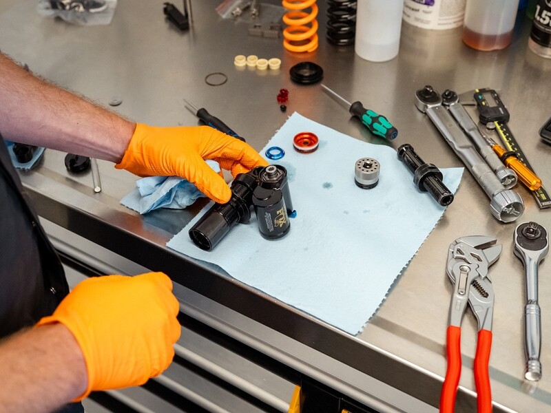 Service Center geopend: FOX en Marzocchi service nu beschikbaar