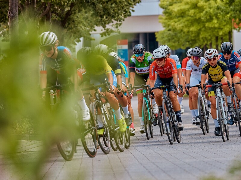 Eurobike start met Team Vorarlberg bij de Rund um Köln