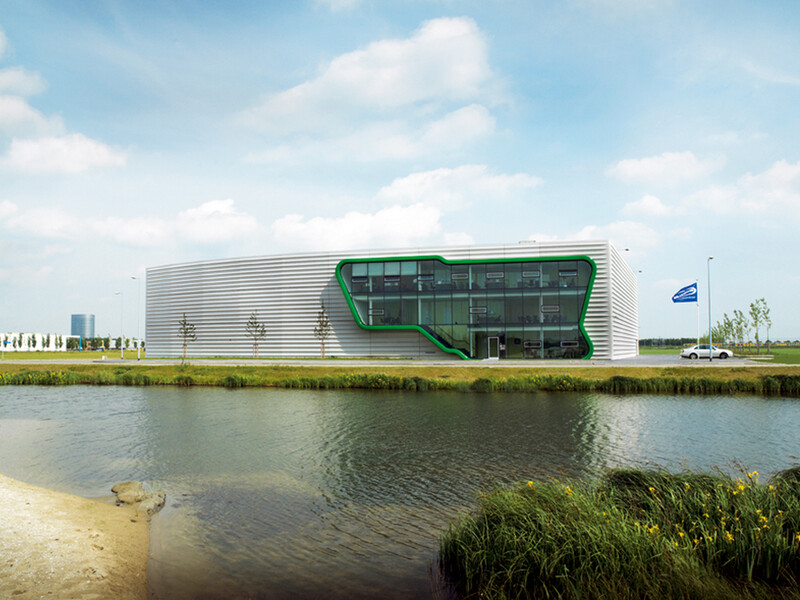 Schwalbe Benelux viert 100 jaar