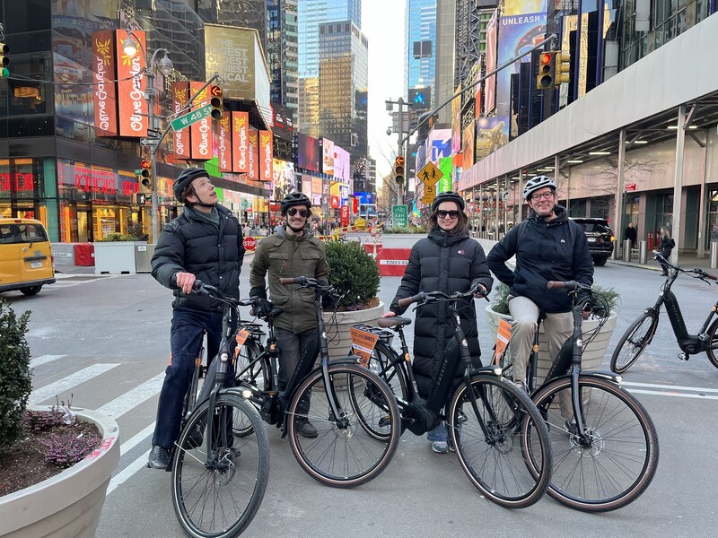 Op een oer-Nederlandse Gazelle door New York City