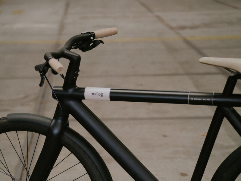 Roetz blaast VanMoof S3 nieuw leven in met stadsfiets ‘Analog’